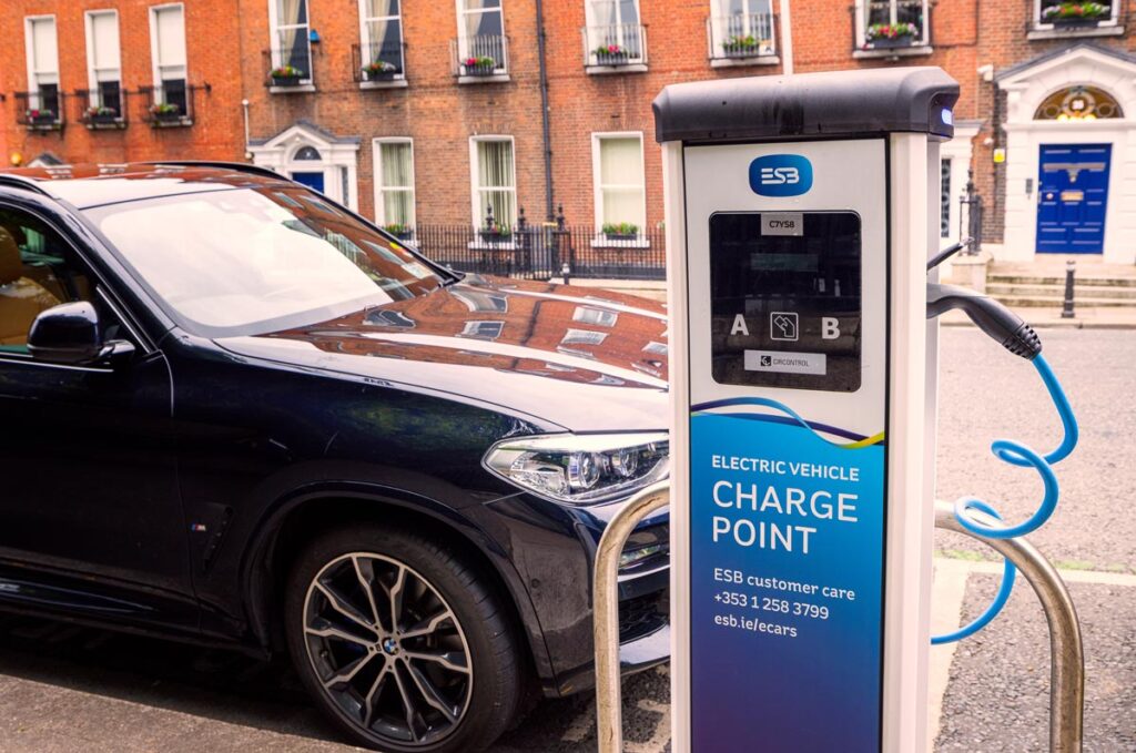 BMW Hybrid vehicle charging on an public ESB charger
